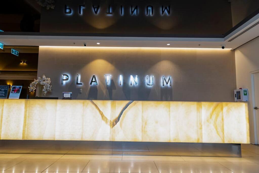 Luxe Haven - 42Nd Floor Panoramic City Views Μελβούρνη Εξωτερικό φωτογραφία